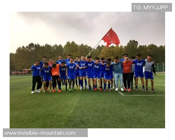 南京足球队选拔赛点评：节奏掌控与团队协作的精彩表现分析