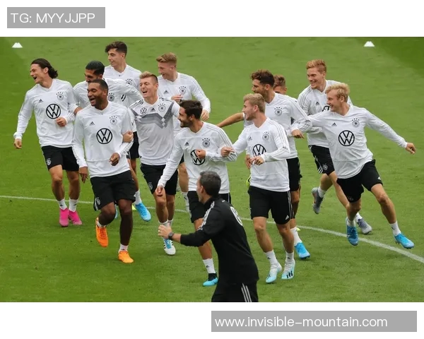 成都足球队在欧锦赛中的个人能力展现与战术配合分析